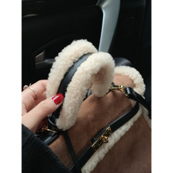 小優家包包  真羊羔毛包毛毛包包女大容量單肩手提包女包新款2026