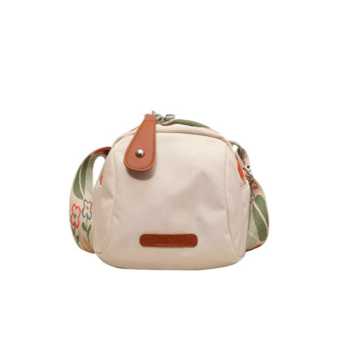 法國I.Tonick防水尼龍布斜後後背包包女新款大容量通勤單肩包休閒設計 法國I.Tonick防水尼龍布斜後後背包包女新款大容量通勤單肩包休閒設計