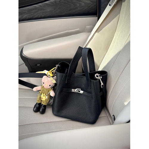 2025新款高級感手提菜藍子水桶包小衆設計百搭荔枝紋單肩斜後後背包潮