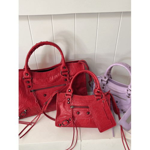 巴黎鉚釘機車包ins辣妹包法式高級感復古潮手提枕頭包單肩斜後後背包