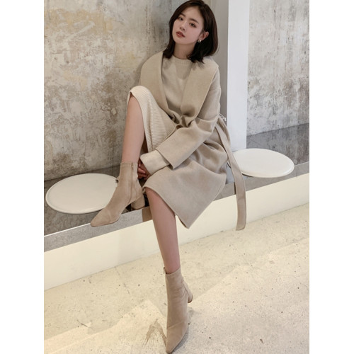 2025秋冬新款韓國仙女尖頭中跟瘦瘦靴小衆溫柔馬丁靴彈力高跟短靴