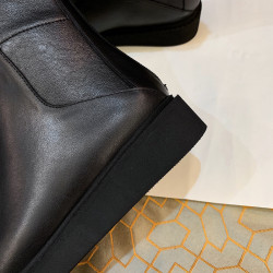 帥氣黑色內增高馬丁靴女冬加絨2025新款後拉鍊厚底真皮平底短靴女