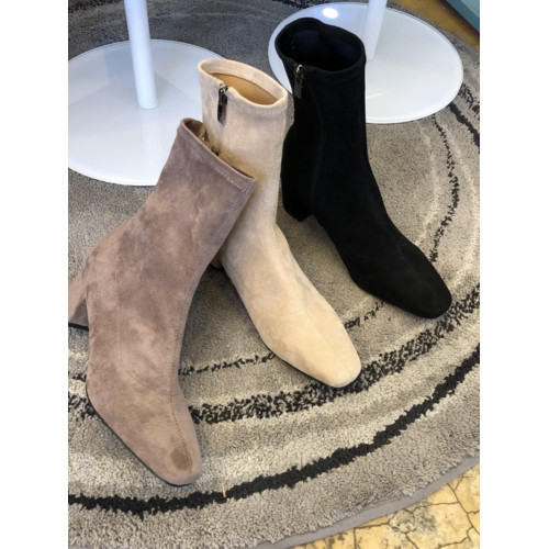 小池在首爾2025年秋冬季新款小方頭粗中跟側拉鍊瘦瘦靴女靴短靴子