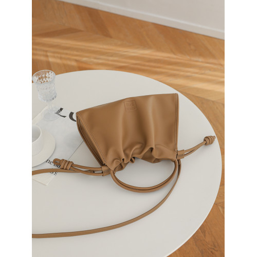 小衆設計包包女2025新款大容量褶皺雲朵包簡約通勤單肩斜背腋下包