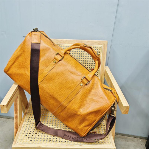 頭層牛皮復古休閒真皮行李袋單肩斜背男包大容量手提袋旅行包大包 頭層牛皮復古休閒真皮行李袋單肩斜背男包大容量手提袋旅行包大包