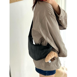 牛角包小號2025新款真皮可頌包百搭通勤大容量單肩斜後後背包餃子包