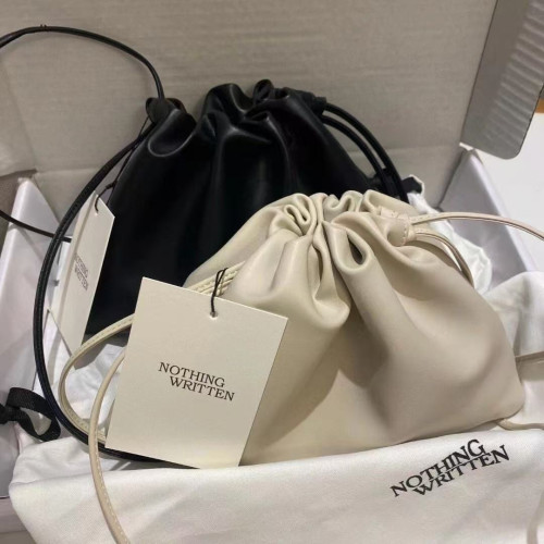 韓國nothingwritten真皮雲朵包簡約百搭抽繩褶皺單肩斜背女包