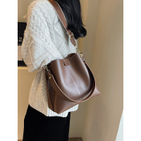 百搭ins高級感大包包女2024新款韓版洋氣單肩水桶包爆款斜後後背包潮