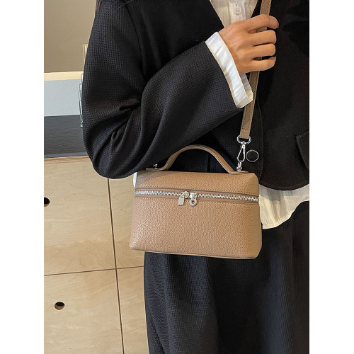 今年流行包包女2025超火時尚高級感單肩小方包網紅洋氣斜背水桶包