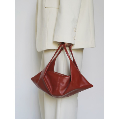 PANLULUPAN小衆設計頭層油蠟牛皮慵懶風單肩斜背手提牛角包折曡包