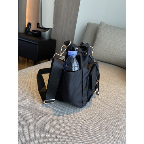 高質感新款水桶包女韓版尼龍布時尚百搭休閒大容量抽繩單肩斜後後背包