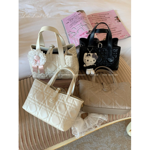 Lalalandacc/多重甜妮 自製質感絎縫菱格手提包托特龍心同款女包 Lalalandacc/多重甜妮 自製質感絎縫菱格手提包托特龍心同款女包