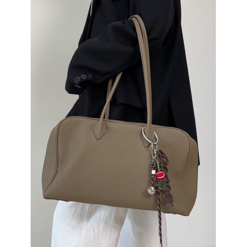 真皮大容量托特包包女式2026新款輕奢小衆高級感通勤單肩波士頓包