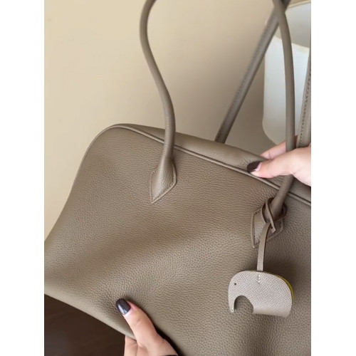 真皮大容量托特包包女式2026新款輕奢小衆高級感通勤單肩波士頓包