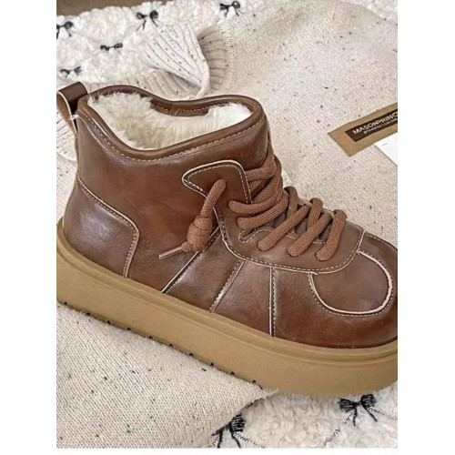 歐貨卡皮巴拉系帶真皮面雪地棉靴加厚小汽車短靴大頭麵包鞋平底女