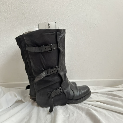 2026新款廢土風皮帶釦中筒靴真皮復古褶皺外穿做舊西部牛仔靴 2026新款廢土風皮帶釦中筒靴真皮復古褶皺外穿做舊西部牛仔靴