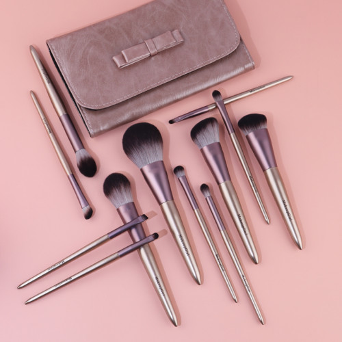 魅女郎12支小葡萄化妝刷套裝滄州套刷初學者全套網紅眼影刷散粉刷 魅女郎12支小葡萄化妝刷套裝滄州套刷初學者全套網紅眼影刷散粉刷