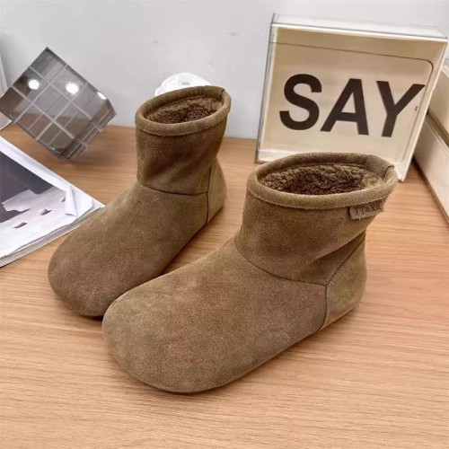 2025冬季新款磨砂真皮平底復古馬丁靴女加絨保暖醜萌大頭雪地棉靴