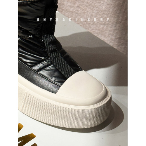 官旗4780天花板！代理授權！KM防水羽絨長筒防寒防水雪地靴女靴