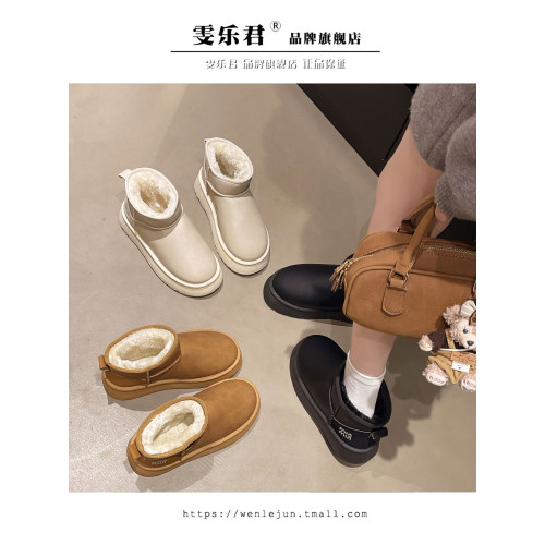 雪地靴女2025年新款冬季百搭加絨加厚保暖防滑歐洲站厚底增高棉鞋