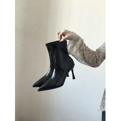 黑色尖頭高跟短靴女2025秋冬新款法式細跟彈力瘦瘦靴氣質小踝靴子