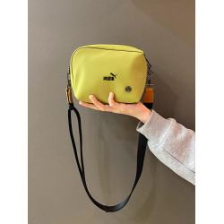 明星同款丨達人推薦丨萬人種草丨2026春新款小吐司斜後後背包相機包