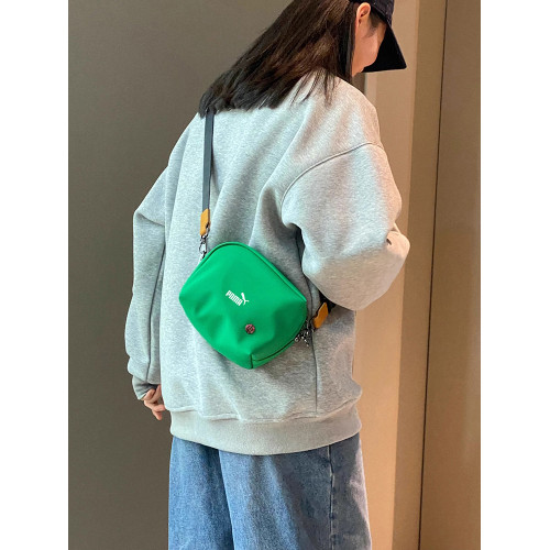 明星同款丨達人推薦丨萬人種草丨2026春新款小吐司斜後後背包相機包 明星同款丨達人推薦丨萬人種草丨2026春新款小吐司斜後後背包相機包