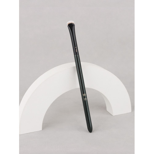 魅仔Y60月牙眼線刷扇形刀鋒刷超薄精準細節眼影刷下至臥蠶化妝刷