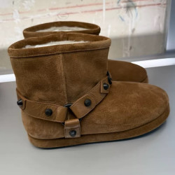 鉚釘厚底雪地靴女2025新款冬加絨保暖皮毛一體短筒加厚一腳蹬靴男