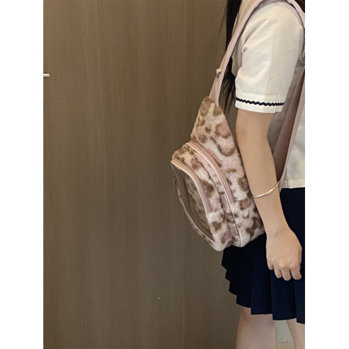 錢一波痛包|新年秋冬限定粉紫毛絨豹紋胸包10cm娃包小食量斜後後背包 錢一波痛包|新年秋冬限定粉紫毛絨豹紋胸包10cm娃包小食量斜後後背包