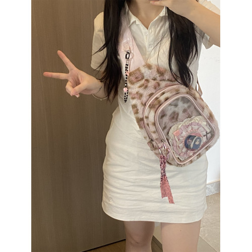 錢一波痛包|新年秋冬限定粉紫毛絨豹紋胸包10cm娃包小食量斜後後背包 錢一波痛包|新年秋冬限定粉紫毛絨豹紋胸包10cm娃包小食量斜後後背包