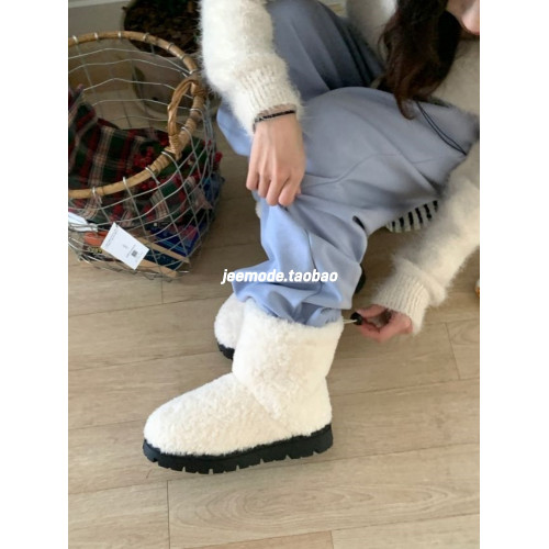小池在首爾東大門冬季新款卷卷毛加厚仿羊羔絨抽繩小衆休閒雪地靴