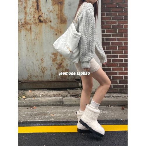 小池在首爾東大門冬季新款卷卷毛加厚仿羊羔絨抽繩小衆休閒雪地靴