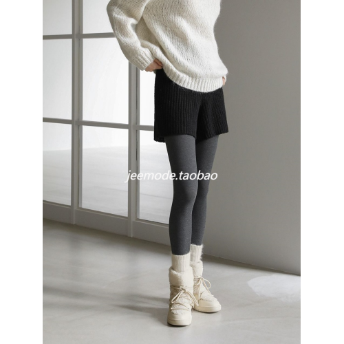 小池在首爾韓國東大門新款綁帶雪地靴毛毛絨拼接系帶保暖中筒棉靴 小池在首爾韓國東大門新款綁帶雪地靴毛毛絨拼接系帶保暖中筒棉靴