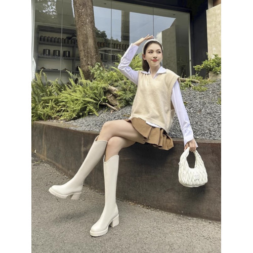 真皮白色小腿粗長靴大碼靴子胖mm超大筒圍長筒靴女粗腿v口騎士靴