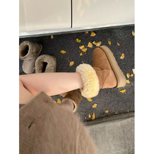 河南桑坡村皮毛一體雪地靴女款冬季2025新款爆款中筒保暖東北棉鞋 河南桑坡村皮毛一體雪地靴女款冬季2025新款爆款中筒保暖東北棉鞋