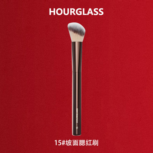 坡面腮紅刷斜坡型液體點彩刷軟毛修容刷一支裝化妝刷Nº 15 坡面腮紅刷斜坡型液體點彩刷軟毛修容刷一支裝化妝刷Nº 15