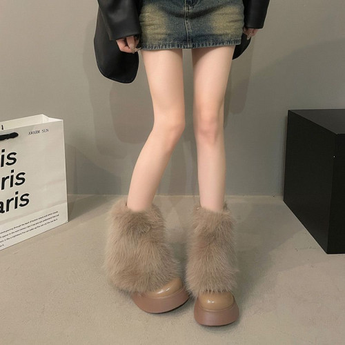 毛毛鞋女短靴加絨白色雪地靴2025春季新款厚底馬丁靴網紅洋氣靴子