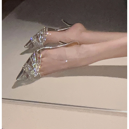 真的很絕~ 好氣質！尖頭水鑽氣質細跟性感涼拖鞋