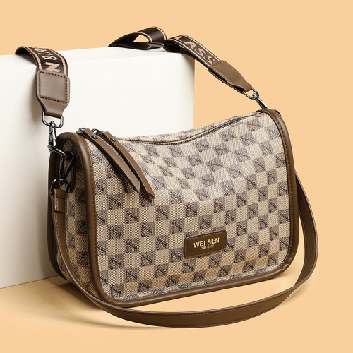 今年流行洋氣女包2026新款網紅真皮腰包時尚寬帶軟塌單肩斜後後背包小