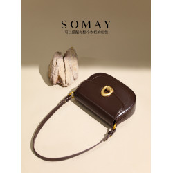 馬鞍包包女士2026新款秋冬百搭單肩斜後後背包女款小衆設計通勤包女包