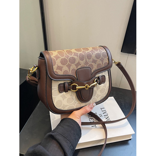 小包包女2026新款時尚復古高級感寬肩帶馬鞍包小衆設計單肩斜後後背包