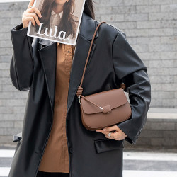 真皮小包包女式2026春夏新款時尚高級感斜後後背包小衆牛皮單肩小方包