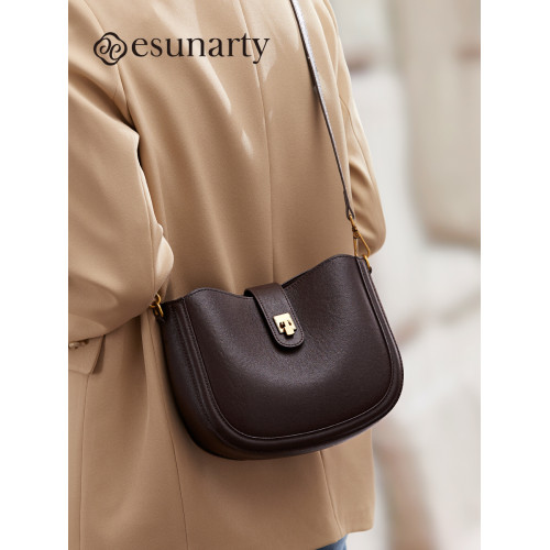 真皮馬鞍包女斜背小包2026新款包包半圓復古小衆質感單肩腋下包