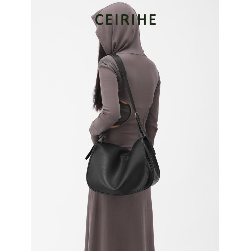 CEIRIHE 植鞣羊皮信使馬鞍包女2025新款松弛感大容量單肩斜後後背包包