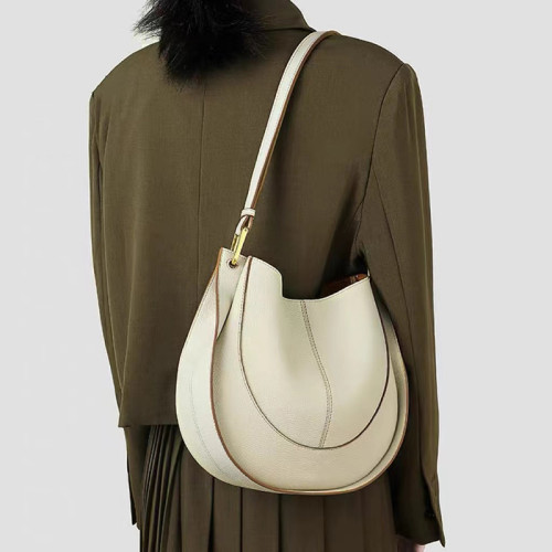 真皮包包女2025小衆輕奢女包大容量水桶包新款潮馬鞍包單肩斜後後背包