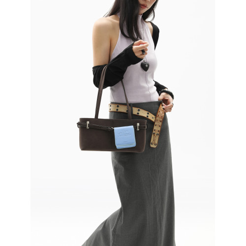 簡著25AW 原創 麂皮棕 貝裡尼尼 摩登通勤皮帶裝飾單肩腋下法棍包