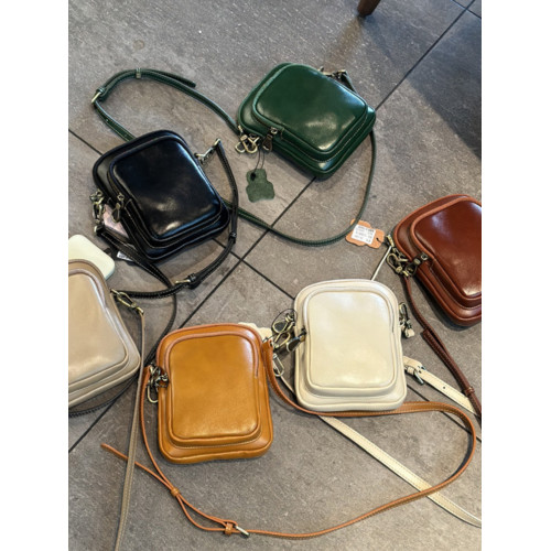 2025新款軟皮斜後後背包百搭單肩女包迷你女士小包牛皮竪款手機包包女