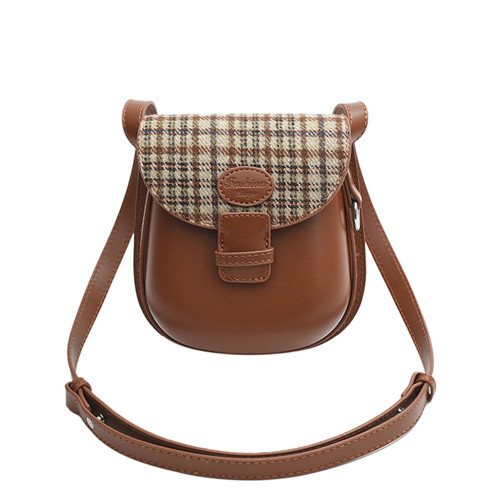 復古通勤馬鞍小包包女2026新款秋季流行斜背豆豆包磨砂迷你手機包