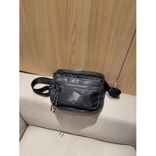 香港風休閒馬鞍包大容量胸包超輕尼龍布休閒立體方形單肩斜背